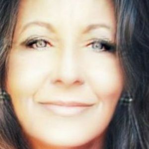 Meet your Posher, Pollyanna